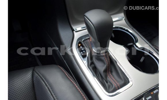 Buy Import Jeep Grand Cherokee White Car in Import - Dubai in Great Comore Buy Import Jeep Grand Cherokee White Car in Import - Dubai in Great Comore