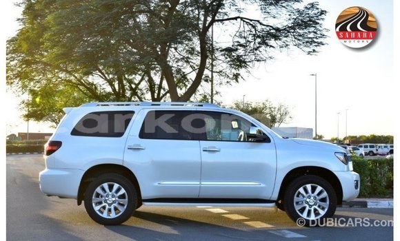 Buy Import Toyota Sequoia White Car in Import - Dubai in Great Comore Buy Import Toyota Sequoia White Car in Import - Dubai in Great Comore