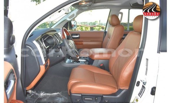 Buy Import Toyota Sequoia White Car in Import - Dubai in Great Comore Buy Import Toyota Sequoia White Car in Import - Dubai in Great Comore
