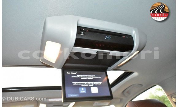 Buy Import Toyota Sequoia White Car in Import - Dubai in Great Comore Buy Import Toyota Sequoia White Car in Import - Dubai in Great Comore