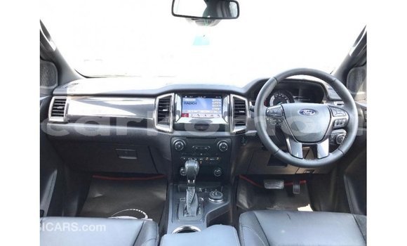 Acheter Import Voiture Ford Everest Autre à Import - Dubai, Grande Comore Acheter Import Voiture Ford Everest Autre à Import - Dubai, Grande Comore