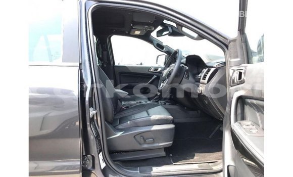 Acheter Import Voiture Ford Everest Autre à Import - Dubai, Grande Comore Acheter Import Voiture Ford Everest Autre à Import - Dubai, Grande Comore