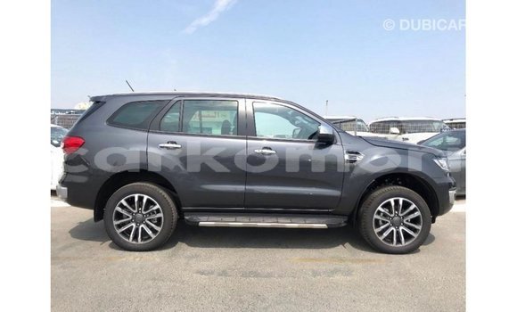 Acheter Import Voiture Ford Everest Autre à Import - Dubai, Grande Comore Acheter Import Voiture Ford Everest Autre à Import - Dubai, Grande Comore