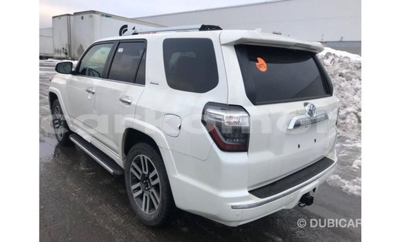 Buy Import Toyota 4Runner White Car in Import - Dubai in Great Comore Buy Import Toyota 4Runner White Car in Import - Dubai in Great Comore