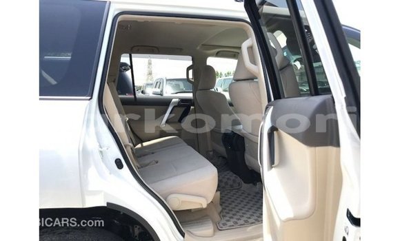 Buy Import Toyota Prado White Car in Import - Dubai in Great Comore Buy Import Toyota Prado White Car in Import - Dubai in Great Comore