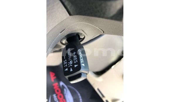 Buy Import Toyota Prado White Car in Import - Dubai in Great Comore Buy Import Toyota Prado White Car in Import - Dubai in Great Comore