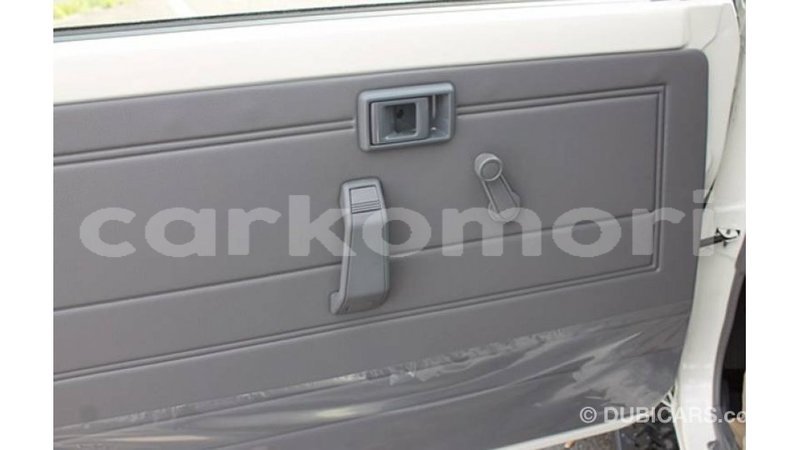 Big with watermark toyota land cruiser great comore import dubai 3033