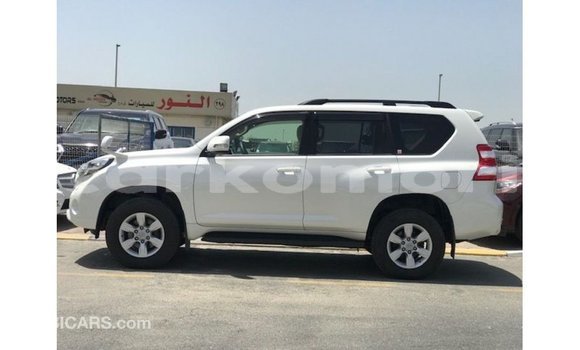 Buy Import Toyota Prado White Car in Import - Dubai in Great Comore Buy Import Toyota Prado White Car in Import - Dubai in Great Comore