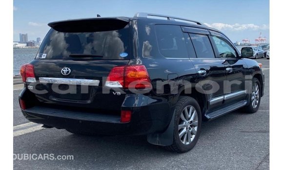 Buy Import Toyota Land Cruiser Black Car in Import - Dubai in Great Comore Buy Import Toyota Land Cruiser Black Car in Import - Dubai in Great Comore