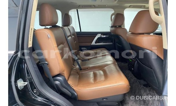 Buy Import Toyota Land Cruiser Black Car in Import - Dubai in Great Comore Buy Import Toyota Land Cruiser Black Car in Import - Dubai in Great Comore