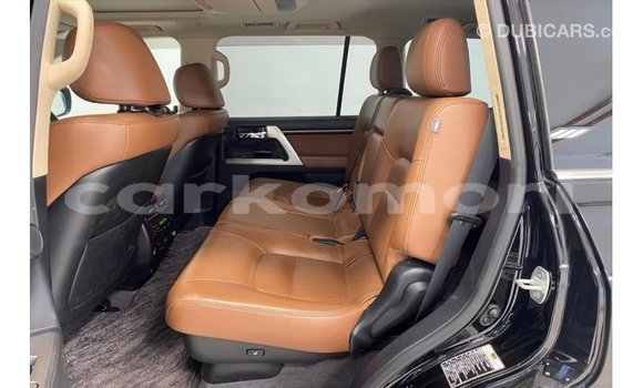 Buy Import Toyota Land Cruiser Black Car in Import - Dubai in Great Comore Buy Import Toyota Land Cruiser Black Car in Import - Dubai in Great Comore