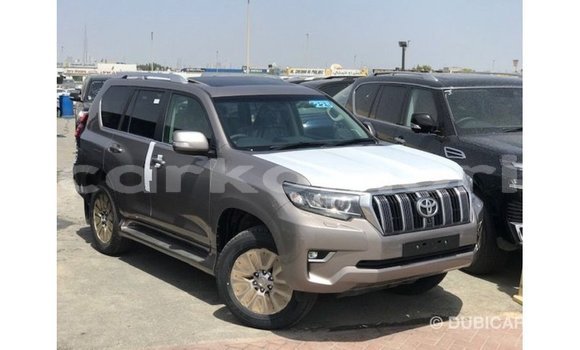 Acheter Import Voiture Toyota Prado Autre à Import - Dubai, Grande Comore Acheter Import Voiture Toyota Prado Autre à Import - Dubai, Grande Comore