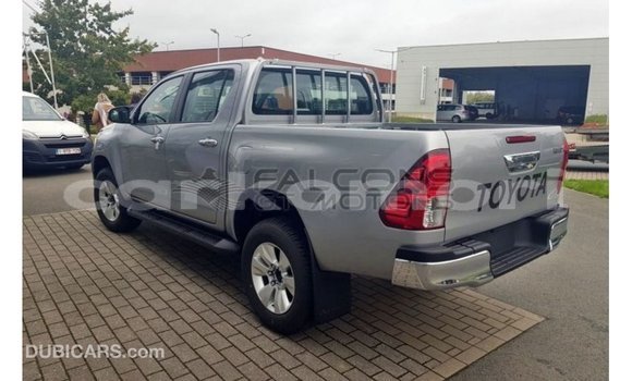 Buy Import Toyota Hilux Brown Car in Import - Dubai in Great Comore Buy Import Toyota Hilux Brown Car in Import - Dubai in Great Comore