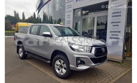 Buy Import Toyota Hilux Brown Car in Import - Dubai in Great Comore Buy Import Toyota Hilux Brown Car in Import - Dubai in Great Comore