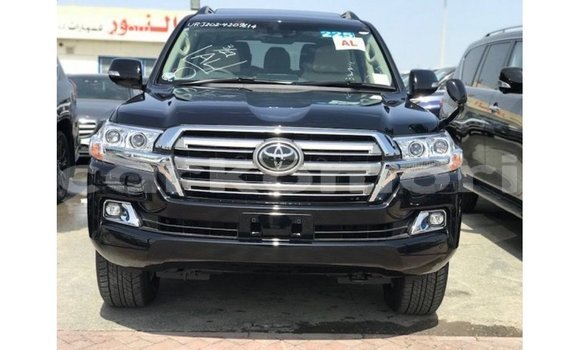 Buy Import Toyota Land Cruiser Black Car in Import - Dubai in Great Comore Buy Import Toyota Land Cruiser Black Car in Import - Dubai in Great Comore