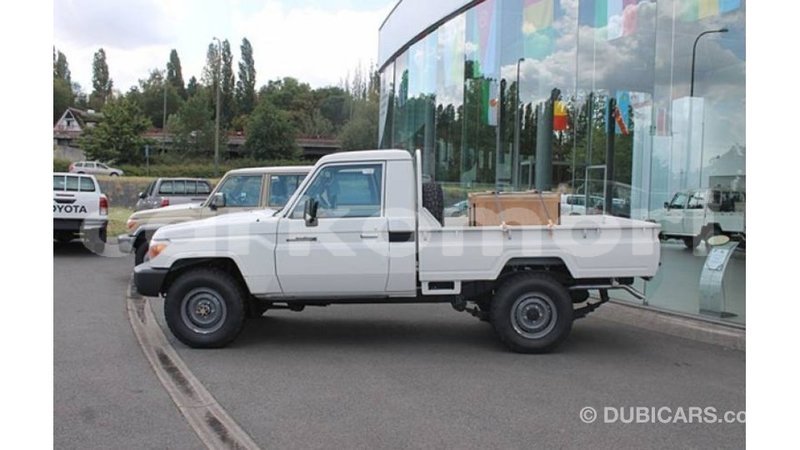 Big with watermark toyota land cruiser great comore import dubai 3048