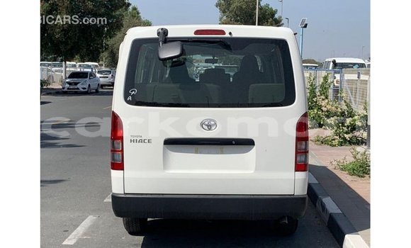 Buy Import Toyota Hiace White Car in Import - Dubai in Great Comore Buy Import Toyota Hiace White Car in Import - Dubai in Great Comore