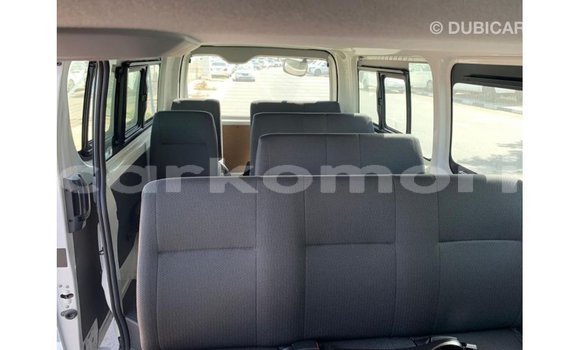 Buy Import Toyota Hiace White Car in Import - Dubai in Great Comore Buy Import Toyota Hiace White Car in Import - Dubai in Great Comore