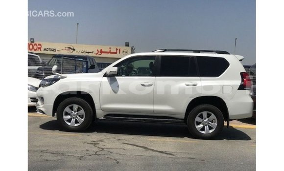 Buy Import Toyota Prado White Car in Import - Dubai in Great Comore Buy Import Toyota Prado White Car in Import - Dubai in Great Comore