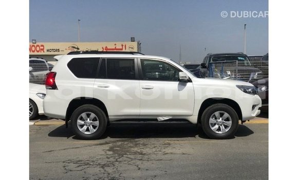 Buy Import Toyota Prado White Car in Import - Dubai in Great Comore Buy Import Toyota Prado White Car in Import - Dubai in Great Comore