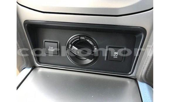 Buy Import Toyota Prado White Car in Import - Dubai in Great Comore Buy Import Toyota Prado White Car in Import - Dubai in Great Comore