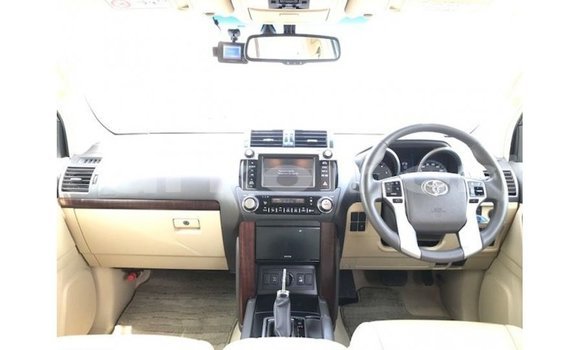 Buy Import Toyota Prado Black Car in Import - Dubai in Great Comore Buy Import Toyota Prado Black Car in Import - Dubai in Great Comore