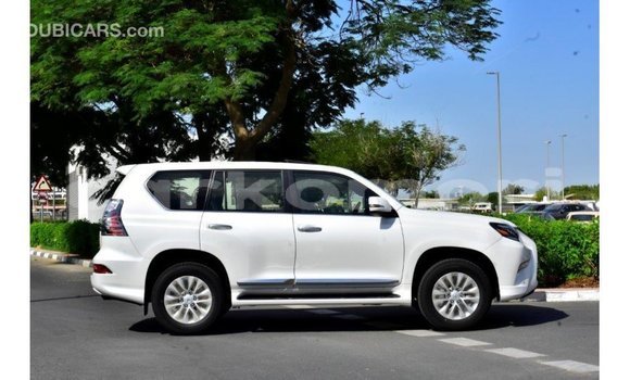 Buy Import Lexus GX White Car in Import - Dubai in Great Comore Buy Import Lexus GX White Car in Import - Dubai in Great Comore