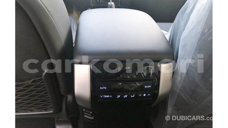Big with watermark toyota prado great comore import dubai 3058