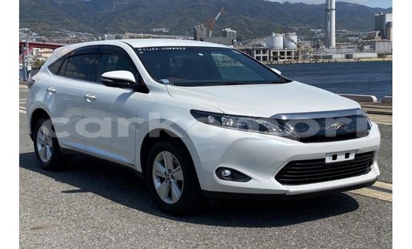 Buy Import Toyota Harrier White Car in Import - Dubai in Great Comore Buy Import Toyota Harrier White Car in Import - Dubai in Great Comore