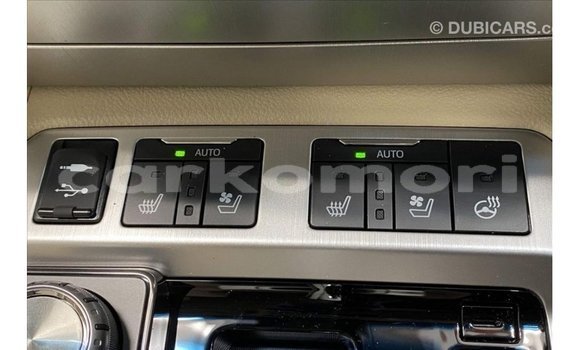 Acheter Import Voiture Toyota Land Cruiser Blanc à Import - Dubai, Grande Comore Acheter Import Voiture Toyota Land Cruiser Blanc à Import - Dubai, Grande Comore