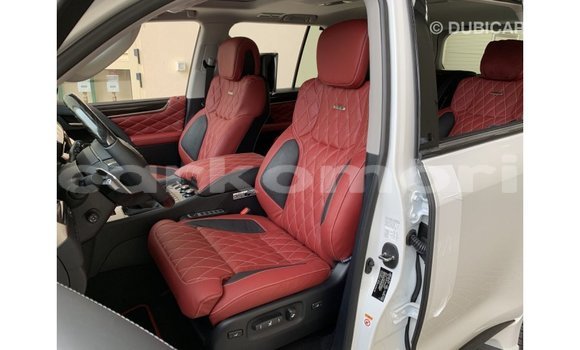 Buy Import Lexus LX White Car in Import - Dubai in Great Comore Buy Import Lexus LX White Car in Import - Dubai in Great Comore