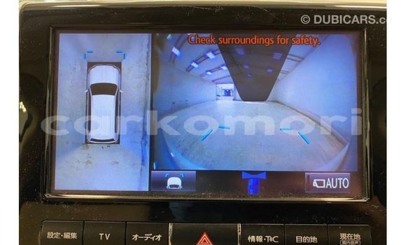 Acheter Import Voiture Toyota Land Cruiser Blanc à Import - Dubai, Grande Comore Acheter Import Voiture Toyota Land Cruiser Blanc à Import - Dubai, Grande Comore