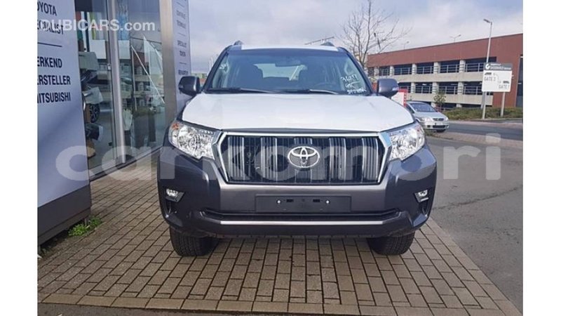 Big with watermark toyota prado great comore import dubai 3073