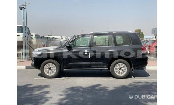 Buy Import Toyota Land Cruiser Black Car in Import - Dubai in Great Comore Buy Import Toyota Land Cruiser Black Car in Import - Dubai in Great Comore