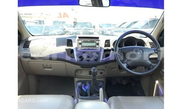 Buy Import Toyota Hilux Other Car in Import - Dubai in Great Comore Buy Import Toyota Hilux Other Car in Import - Dubai in Great Comore