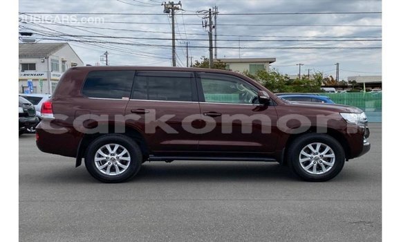 Buy Import Toyota Land Cruiser Red Car in Import - Dubai in Great Comore Buy Import Toyota Land Cruiser Red Car in Import - Dubai in Great Comore