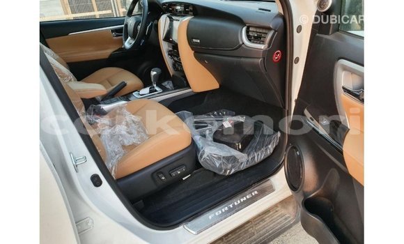 Buy Import Toyota Fortuner White Car in Import - Dubai in Great Comore Buy Import Toyota Fortuner White Car in Import - Dubai in Great Comore