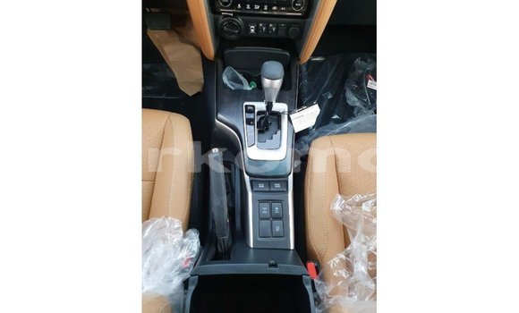 Buy Import Toyota Fortuner White Car in Import - Dubai in Great Comore Buy Import Toyota Fortuner White Car in Import - Dubai in Great Comore