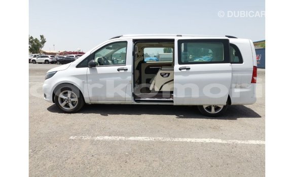 Buy Import Mercedes-Benz Vito White Car in Import - Dubai in Great Comore Buy Import Mercedes-Benz Vito White Car in Import - Dubai in Great Comore