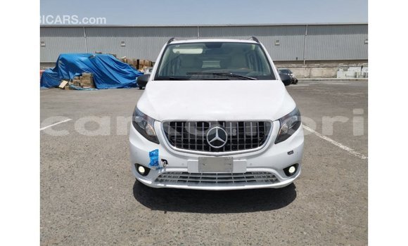 Buy Import Mercedes-Benz Vito White Car in Import - Dubai in Great Comore Buy Import Mercedes-Benz Vito White Car in Import - Dubai in Great Comore