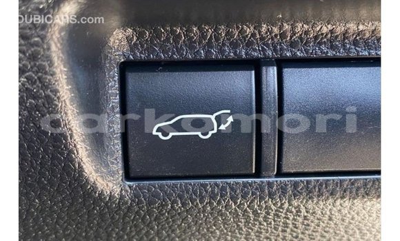 Buy Import Toyota 4Runner White Car in Import - Dubai in Great Comore Buy Import Toyota 4Runner White Car in Import - Dubai in Great Comore