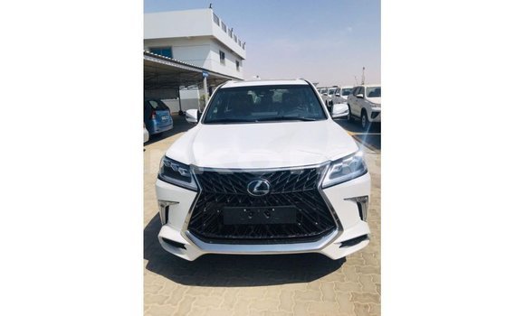 Buy Import Lexus LX White Car in Import - Dubai in Great Comore Buy Import Lexus LX White Car in Import - Dubai in Great Comore