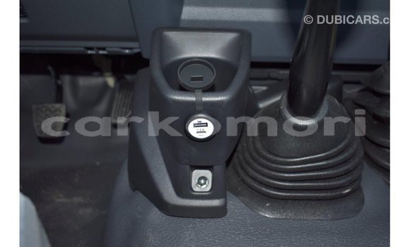 Buy Import Toyota Land Cruiser Beige Car in Import - Dubai in Great Comore Buy Import Toyota Land Cruiser Beige Car in Import - Dubai in Great Comore