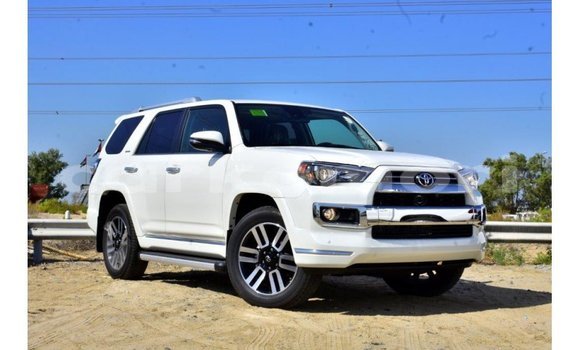 Buy Import Toyota 4Runner White Car in Import - Dubai in Great Comore Buy Import Toyota 4Runner White Car in Import - Dubai in Great Comore