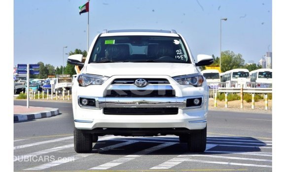Buy Import Toyota 4Runner White Car in Import - Dubai in Great Comore Buy Import Toyota 4Runner White Car in Import - Dubai in Great Comore