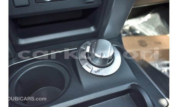Buy Import Toyota 4Runner White Car in Import - Dubai in Great Comore Buy Import Toyota 4Runner White Car in Import - Dubai in Great Comore
