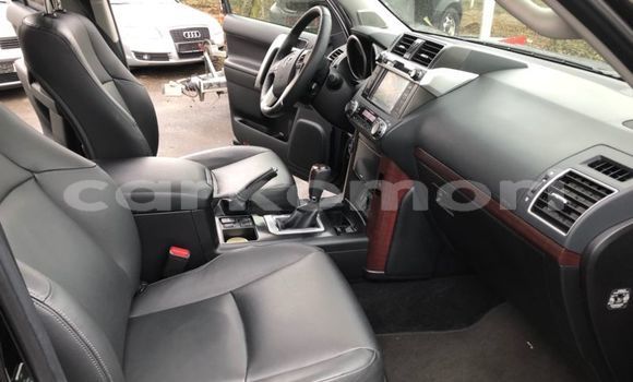 Acheter Occasion Voiture Toyota Land Cruiser Blanc à Moroni, Grande Comore Acheter Occasion Voiture Toyota Land Cruiser Blanc à Moroni, Grande Comore