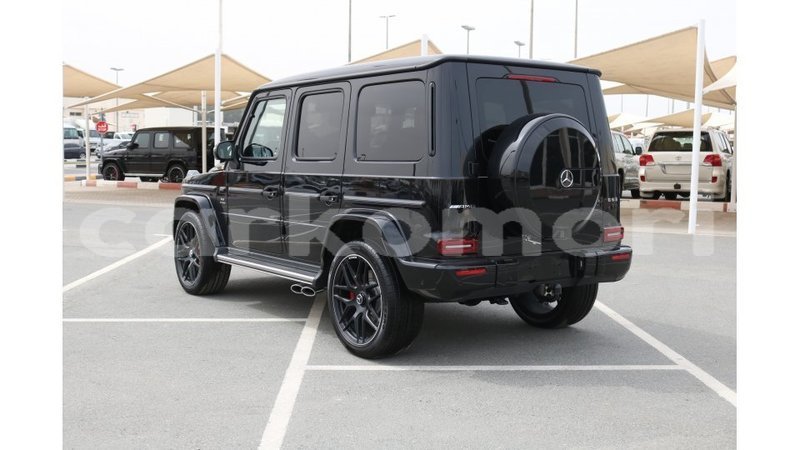 Big with watermark mercedes benz 190 great comore import dubai 3105