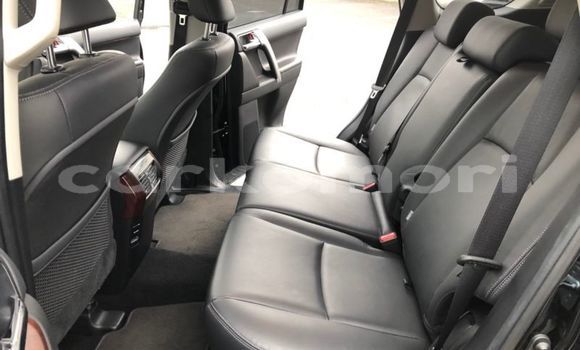 Acheter Occasion Voiture Toyota Land Cruiser Blanc à Moroni, Grande Comore Acheter Occasion Voiture Toyota Land Cruiser Blanc à Moroni, Grande Comore