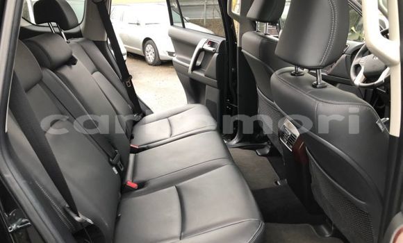 Acheter Occasion Voiture Toyota Land Cruiser Blanc à Moroni, Grande Comore Acheter Occasion Voiture Toyota Land Cruiser Blanc à Moroni, Grande Comore